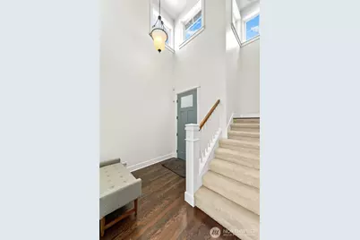 6553 51st Avenue S, Seattle, WA 98118 - Photo 17