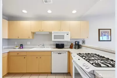 1318 37th Street #3-534, Everett, WA 98201 - Photo 9