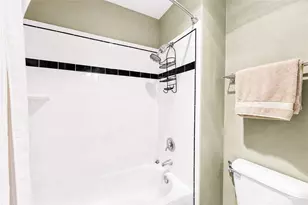524 6th Ave W, Seattle, WA 98119 - Photo 13
