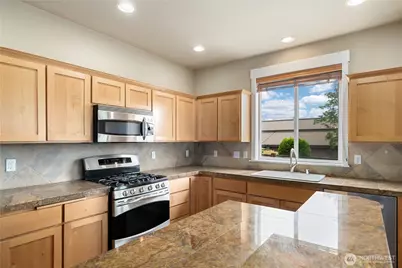13326 94th Avenue Ct E, Puyallup, WA 98373 - Photo 11