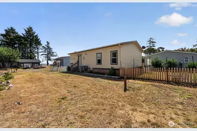 505 Chenois Avenue SE, Ocean Shores, WA 98569 - Photo 23