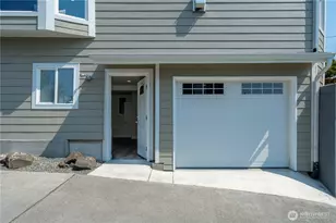 2216 E Fir St, Seattle, WA 98122 - Photo 11