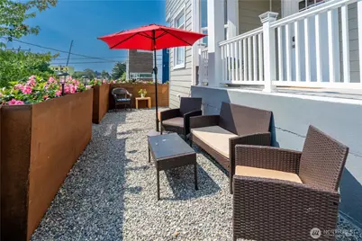2216 E Fir Street, Seattle, WA 98122 - Photo 7