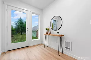 1405 SW 111th Ln, Seattle, WA 98164 - Photo 3