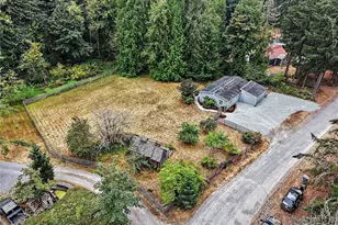 19706 215th St E, Orting, WA 98360 - Photo 31