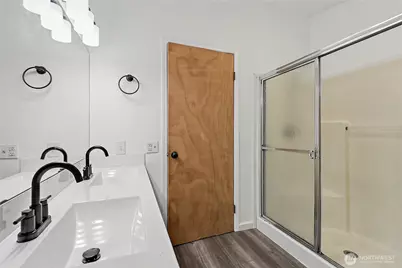 19706 215th Street E, Orting, WA 98360 - Photo 21