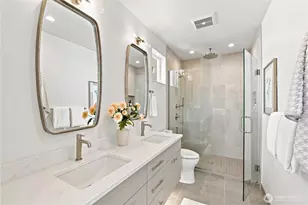 2646 41st Ave SW, Seattle, WA 98116 - Photo 13