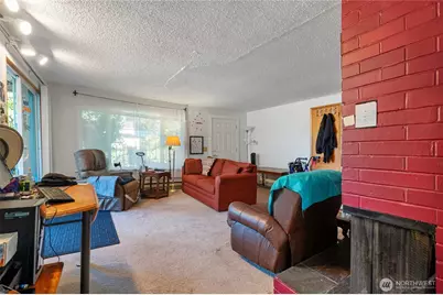 324 3rd Avenue S, Edmonds, WA 98020 - Photo 11
