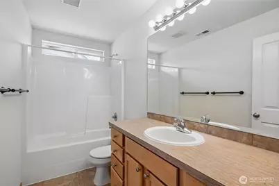 6748 Radiance Boulevard E, Fife, WA 98424 - Photo 27