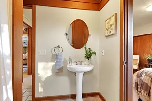 325 NW 74th St, Seattle, WA 98117 - Photo 21
