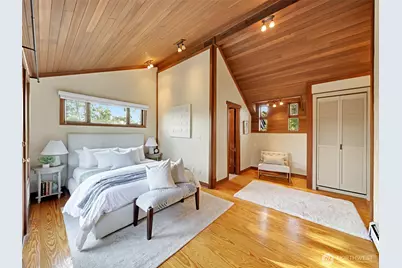 325 NW 74th Street, Seattle, WA 98117 - Photo 23