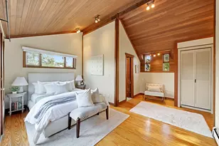 325 NW 74th St, Seattle, WA 98117 - Photo 23
