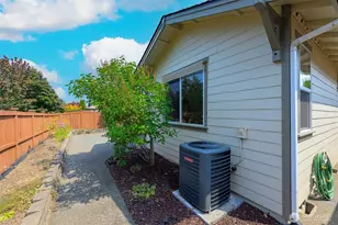 4933 Bend Dr NE, Lacey, WA 98516 - Photo 27