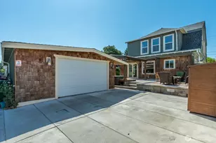 1118 4th St, Anacortes, WA 98221 - Photo 29