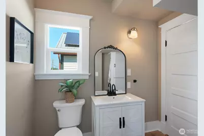 1118 4th Street, Anacortes, WA 98221 - Photo 25