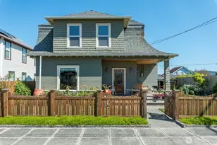 1118 4th St, Anacortes, WA 98221 - Photo 3