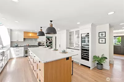 22011 NE 27th Place, Sammamish, WA 98074 - Photo 9