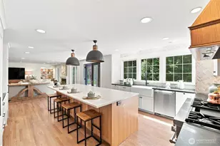 22011 NE 27th Pl, Sammamish, WA 98074 - Photo 7