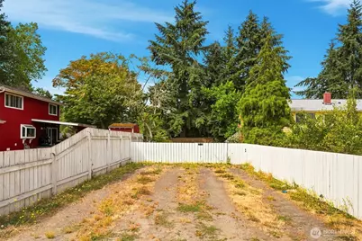 3221 Quatermass Avenue NE, Bremerton, WA 98310 - Photo 37