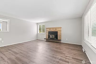 3221 Quatermass Avenue NE, Bremerton, WA 98310 - Photo 9