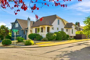 7719 Ashworth Ave N, Seattle, WA 98103 - Photo 37