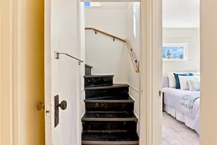 7719 Ashworth Ave N, Seattle, WA 98103 - Photo 23