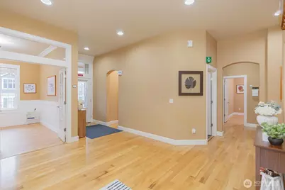 1012 20th Avenue Ct SW, Puyallup, WA 98371 - Photo 5