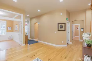 1012 20th Ave Ct SW, Puyallup, WA 98371 - Photo 5