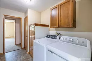 3811 E Sunset Dr, Bellingham, WA 98226 - Photo 13