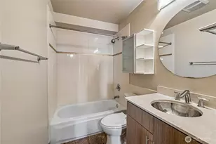 500 5th Ave W, Seattle, WA 98119 - Photo 19