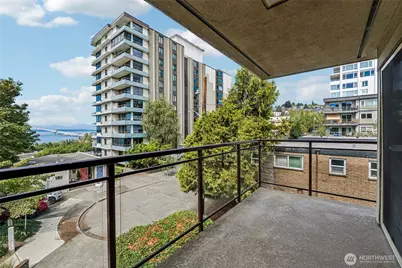500 5th Avenue W #601, Seattle, WA 98119 - Photo 21