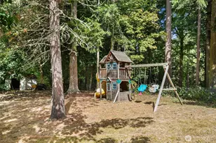 937 Rowe Rd, Camano Island, WA 98282 - Photo 31