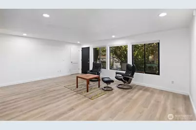 7064 35th Avenue NE #2, Seattle, WA 98115 - Photo 7