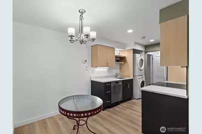 7064 35th Avenue NE #2, Seattle, WA 98115 - Photo 11