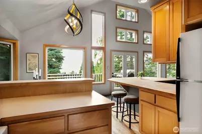 223 Huckleberry Place, Port Townsend, WA 98368 - Photo 9