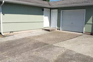 4720 Merlin St, Longview, WA 98632 - Photo 3