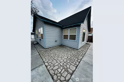 260 SW 6th Avenue SW, Ephrata, WA 98837 - Photo 7