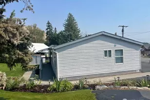 327 Beach St, Pateros, WA 98846 - Photo 37