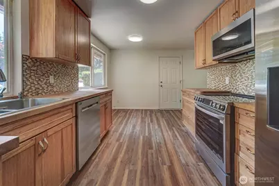 27019 Woodside Road NE, Kingston, WA 98346 - Photo 5