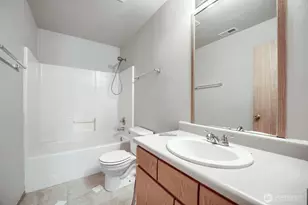 9502 187 St Ct E, Puyallup, WA 98375 - Photo 15