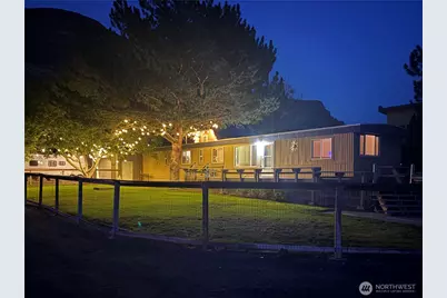 785 Chukar Place SW, Quincy, WA 98848 - Photo 1
