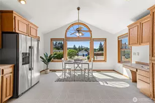 307 Champion St, Steilacoom, WA 98388 - Photo 11