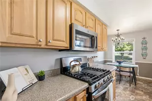 2722 N Tyler St, Tacoma, WA 98407 - Photo 11