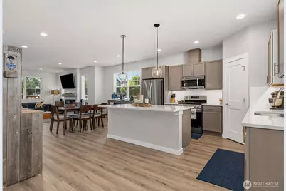 9812 6th Avenue SW, Seattle, WA 98106 - Photo 13