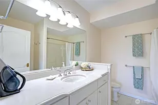 1009 Kingswood Dr, Camano Island, WA 98282 - Photo 35