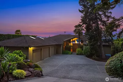 49 Holly Hill Drive, Mercer Island, WA 98040 - Photo 33