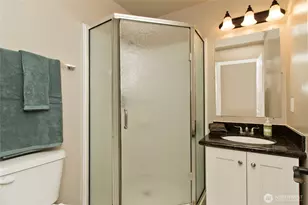 3121 N Bennett St, Tacoma, WA 98407 - Photo 11