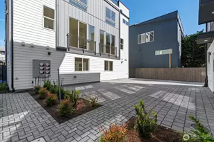 4416 B Corliss Ave N, Seattle, WA 98103 - Photo 29