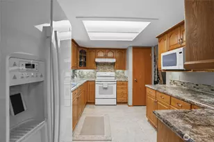 3073 SE Misty Ct, Port Orchard, WA 98367 - Photo 11