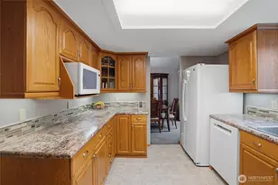 3073 SE Misty Ct, Port Orchard, WA 98367 - Photo 9